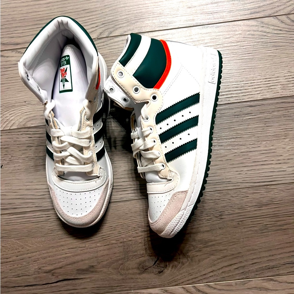 Adidas White and Green High-Top Sneakers size 5.5Y = 7.5 women new